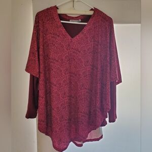 Arianne Layered V-Neck Long Sleeve Tunic in Wine